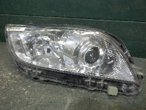 TOYOTA RAV4  фара правая  2011г. арт.1198066 галоген