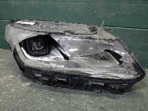 GEELY COOLRAY  фара правая 7051022400 2022г. арт.1241741 LED