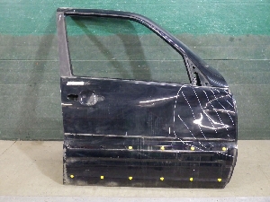ВАЗ Niva Travel  дверь передняя правая 21230610002075 2022г. арт.1251334
