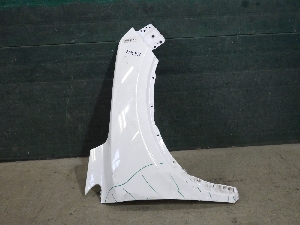 BELGEE X50  крыло переднее правое 5035052600C15 2024г. арт.1254170