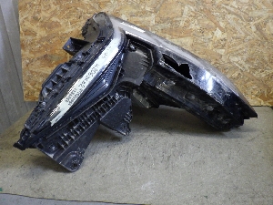 GEELY ATLAS  фара правая 7051051200 2024г. арт.1286757 LED  Уценка