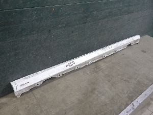 OMODA S5 накладка порога правого J605402812 2024г. арт.1294615 Уценка