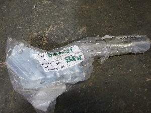 HAVAL JOLION  петля капота правая 8402109XST01A 2024г. арт.1297393