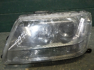 SUZUKI GRAND VITARA фара левая 3532065J32000 2011г. арт.1297499 галоген Уценка