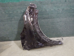 RENAULT KAPTUR  крыло переднее правое 631000689R 2020г. арт.1303131   Уценка