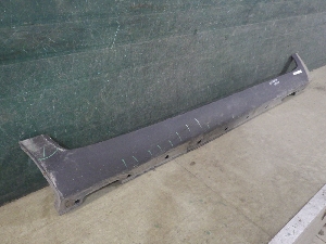 KIA SPORTAGE  накладка порога правого 877523U000 2014г. арт.1377719