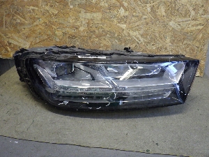 AUDI Q7  фара правая 4M0941774C 2019г. арт.1399405 LED