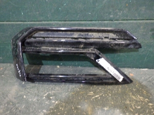VOLKSWAGEN TIGUAN облицовка фары противотуманной левой 5NA853665E041 2018г. арт.1399877 Уценка