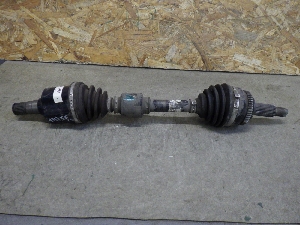 GEELY COOLRAY  привод колеса переднего левого 4082111100 2024г. арт.1415581