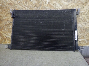 AUDI A8  радиатор кондиционера 4M0816421B 2018г. арт.1417097   Уценка