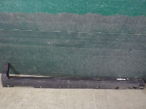 FORD KUGA  накладка порога правого 2010996 2018г. арт.1421325   Уценка