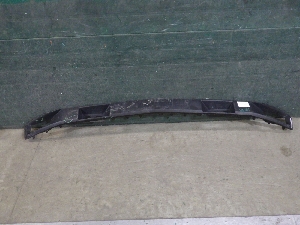 CHEVROLET TAHOE  решетка бампера переднего центральная 22936496 2019г. арт.1429529   Уценка