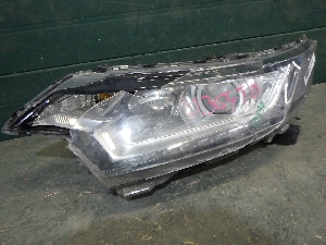 MITSUBISHI OUTLANDER  фара левая 8301C853 2016г. арт.1434899 галоген