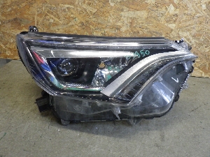 TOYOTA RAV4  фара правая  2019г. арт.1439950 LED