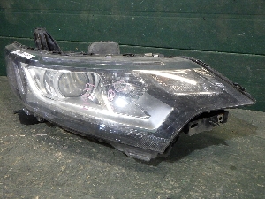 MITSUBISHI OUTLANDER  фара правая 8301D340 2017г. арт.1445187 галоген