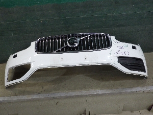 VOLVO XC90  облицовка бампера переднего 40000183 2021г. арт.1446570
