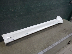 TOYOTA LAND CRUISER 300  подножка порога правого 5170160280A1 2023г. арт.1448564