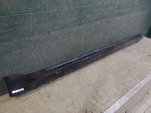 BMW 5 серия другие  накладка порога правого 51778073134 2019г. арт.1448609