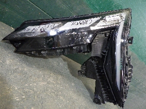 GEELY ATLAS  фара левая 7051052500 2024г. арт.1452159 LED