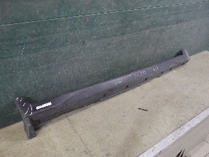 NISSAN X-TRAIL  накладка порога правого 768504CM0B 2019г. арт.1452233