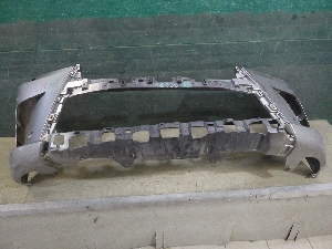 LEXUS LX  облицовка бампера переднего 521196B973 2016г. арт.1452237