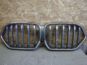 BMW X6  решетка облицовки радиатора 51138494885 2020г. арт.1460513