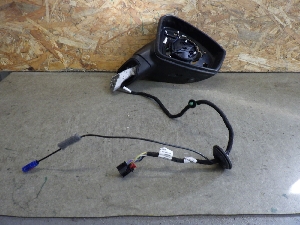 VOLKSWAGEN TOUAREG  корпус зеркала правого 761857508BC9B9 2024г. арт.1464450