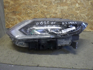 NISSAN X-TRAIL  фара левая 260606FP8B 2020г. арт.1468426 LED