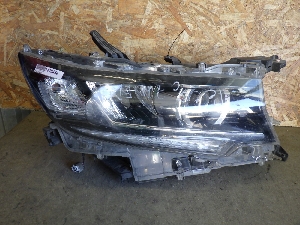 TOYOTA LAND CRUISER PRADO  фара правая 8114560S00 2022г. арт.1470456 LED
