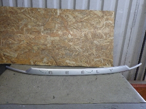 GEELY COOLRAY  накладка крышки багажника 5062043900 2023г. арт.1471981