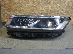 VOLKSWAGEN TOUAREG  фара левая 761941773 2021г. арт.1474217 LED