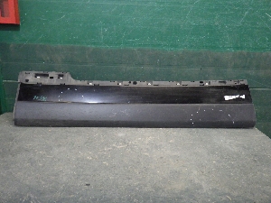 LAND ROVER RANGE ROVER  накладка двери передней левой LR125981
 2014г. арт.1474534