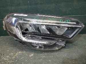 ВАЗ ВЕСТА  фара правая 8450040000 2024г. арт.1475872 LED