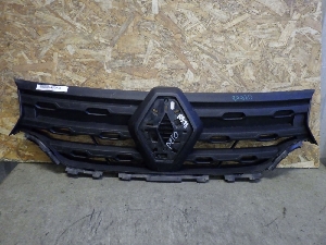 RENAULT DUSTER  решетка облицовки радиатора 623102214R 2021г. арт.1480970