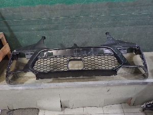 BMW X5 облицовка бампера переднего 51118081546 2020г. арт.1483088 Уценка