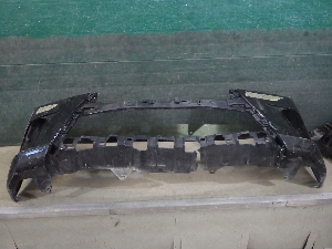 LEXUS LX облицовка бампера переднего 521196B973 2020г. арт.1485740 Уценка