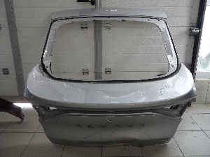 RENAULT ARKANA крышка багажника 901005694R 2021г. арт.1497355