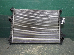 EXEED LX радиаторы 302000021AA 2023г. арт.1552518 Уценка