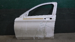 MERCEDES C CLASS иное дверь передняя левая A2057200105 2018г. арт.1572869 Уценка