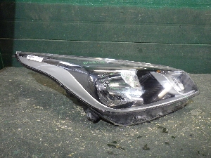 KIA RIO фара правая 92102H0000 2018г. арт.1574815 галоген Уценка