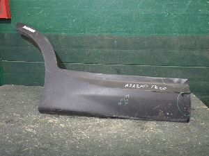 HYUNDAI SANTA FE накладка двери задней правой 877322W000CA 2018г. арт.1576459