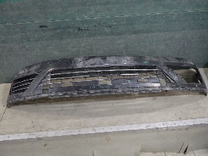 VOLKSWAGEN TOUAREG облицовка бампера переднего 7P6807221FGRU 2017г. арт.1603884