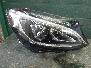 MERCEDES C CLASS иное фара правая A2059067403 2016г. арт.1606641 LED