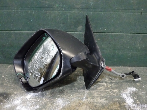 TOYOTA LAND CRUISER повторитель указателя поворота зеркала левого 8794060R63 2018г. арт.1634985